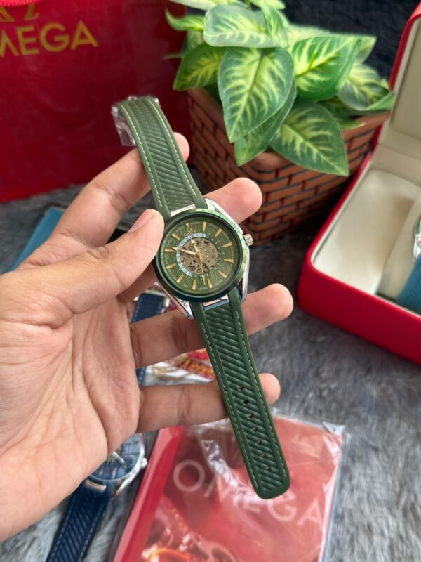 Omega Seamaster Aque Terra World Travel automatic